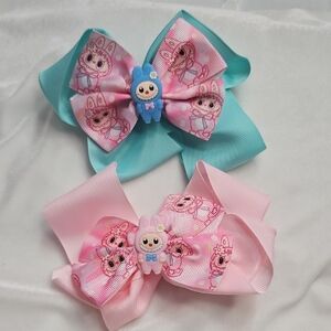 Girl's Set of 2 Labubu Monsters Hairbows Hair Accessories Clip On Cute Trendy